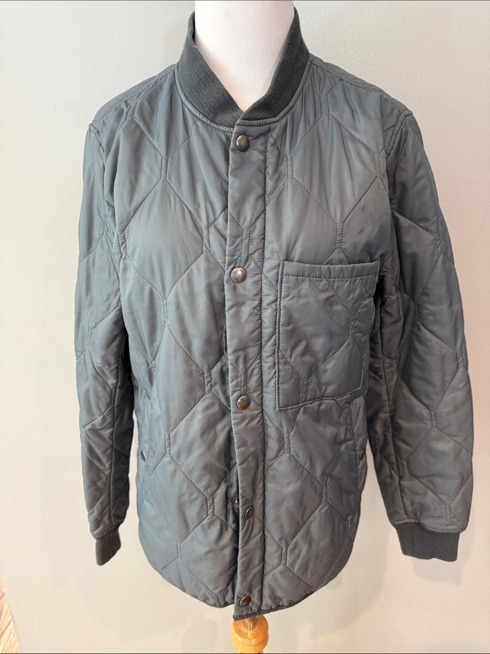 NWOT J. Crew men’s Quilted Bomber Jacket in slate blue/ grey - xs